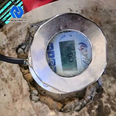 購入 30mの接触NYRD701は液体の塵の固体粒子のためのレーダーの水平な送信機を導いた online manufacture